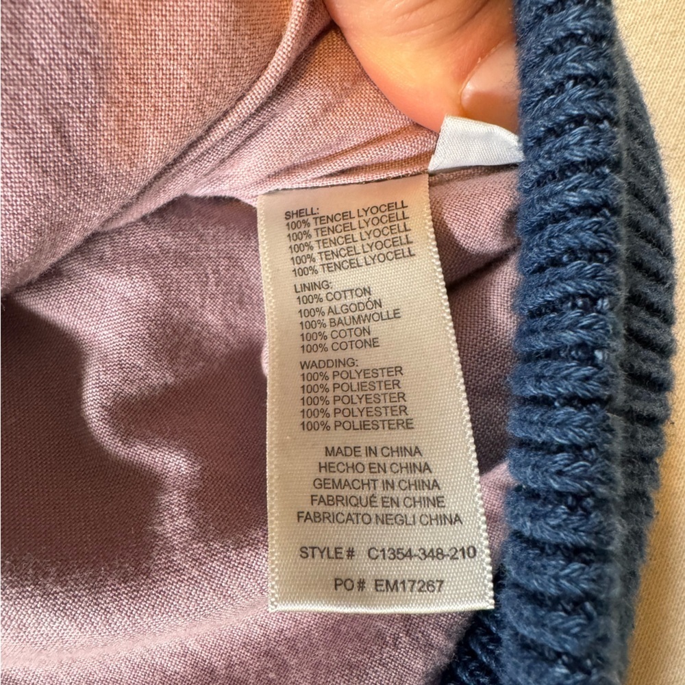 Cloth & Stone Chambray Quilted Denim Blue Jacket with Knit Sweater Sleeves - Picture 4 of 10